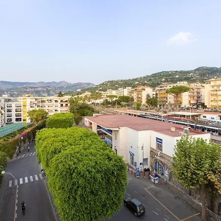 Sorrentovibes - Family With Terrace & Amazing View In Center Apartment Sorrento